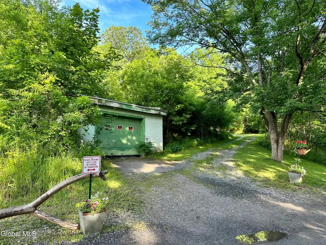 $60,000 | 39 Floral Avenue, Canajoharie, NY 13317