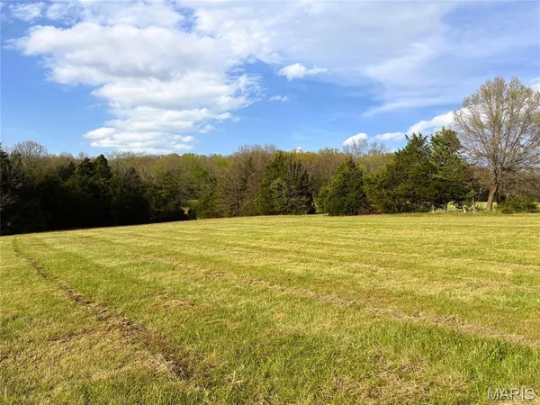 $59,900 | 6.5-acres Laffoon Lane, Linn, MO 65051