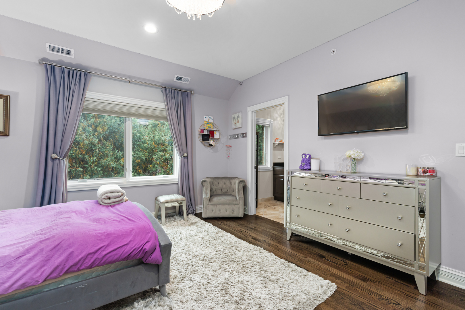 676 Greenwood Road Northbrook, IL 60062 - Photo 15 of 36 Gallery Image 15