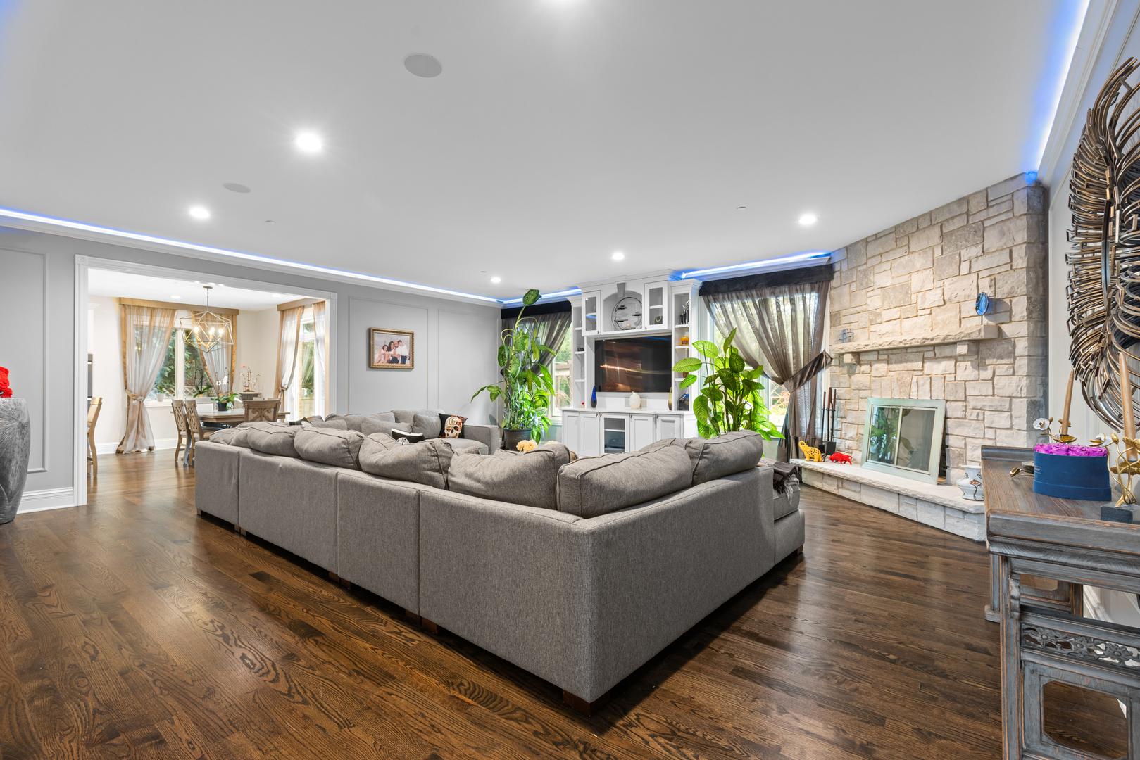 676 Greenwood Road Northbrook, IL 60062 - Photo 8 of 36 Gallery Image 8