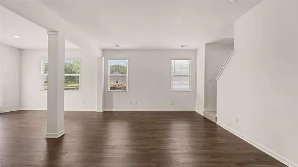 $359,700 | 302 Friendship Oak Way, Hampton, GA 30228