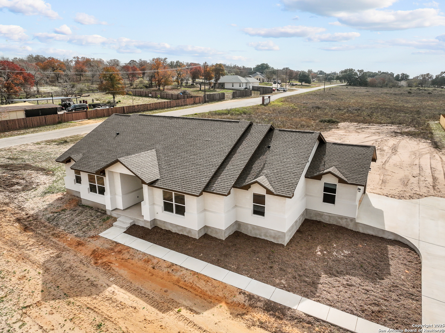 70 Log Cabin Way Poteet, TX 78065 - Photo 9 of 17