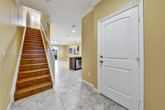 $3,000 | 346 Northeast 47th Place, Deerfield Beach, FL 33064