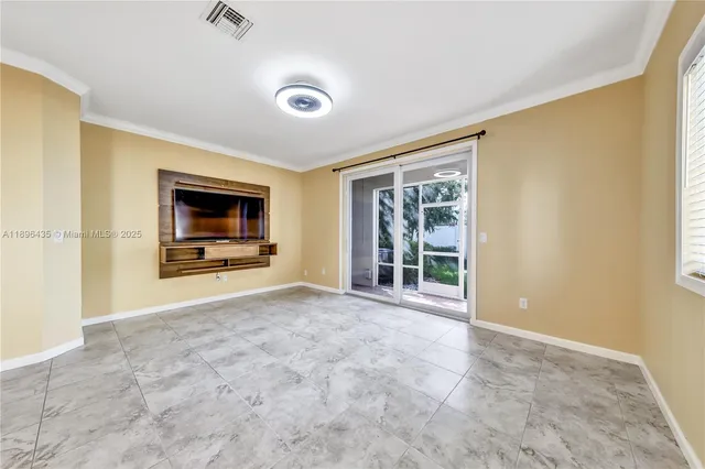 $3,000 | 346 Northeast 47th Place, Deerfield Beach, FL 33064