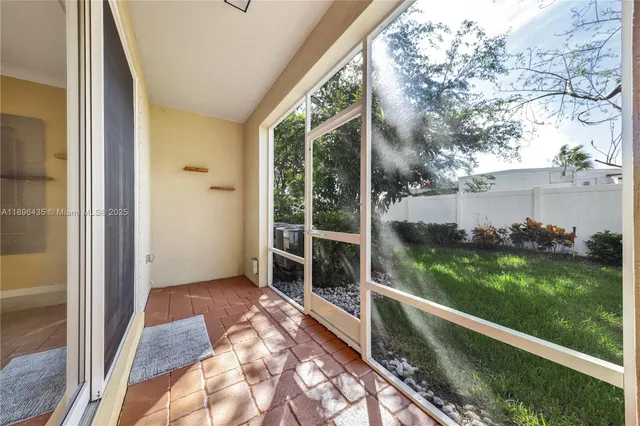 $3,000 | 346 Northeast 47th Place, Deerfield Beach, FL 33064