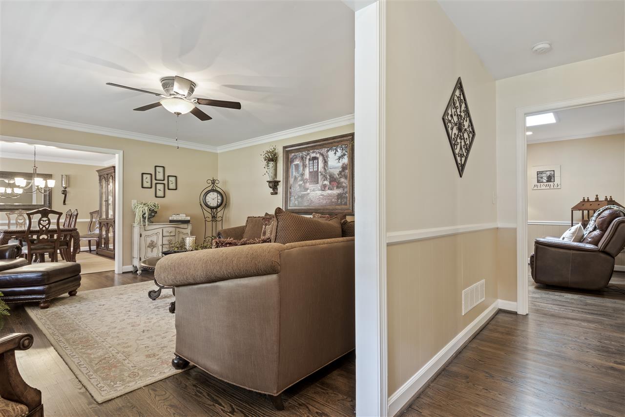 111 Colvin Road Greenville, SC 29615 - Photo 12 of 24 Gallery Image 12