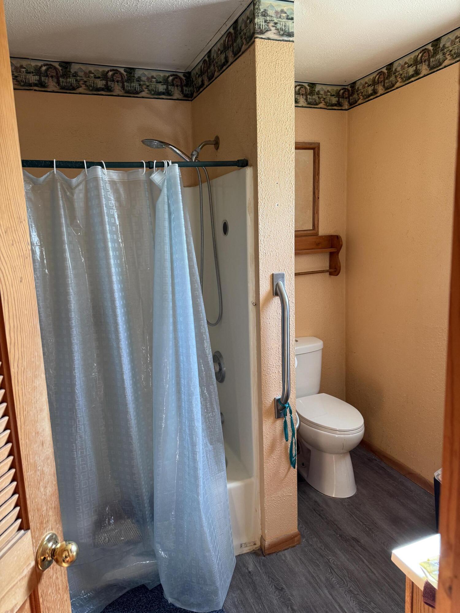 1525 South Poplar Road Custer, MI 49405 - Photo 44 of 70 Upper Level Bath