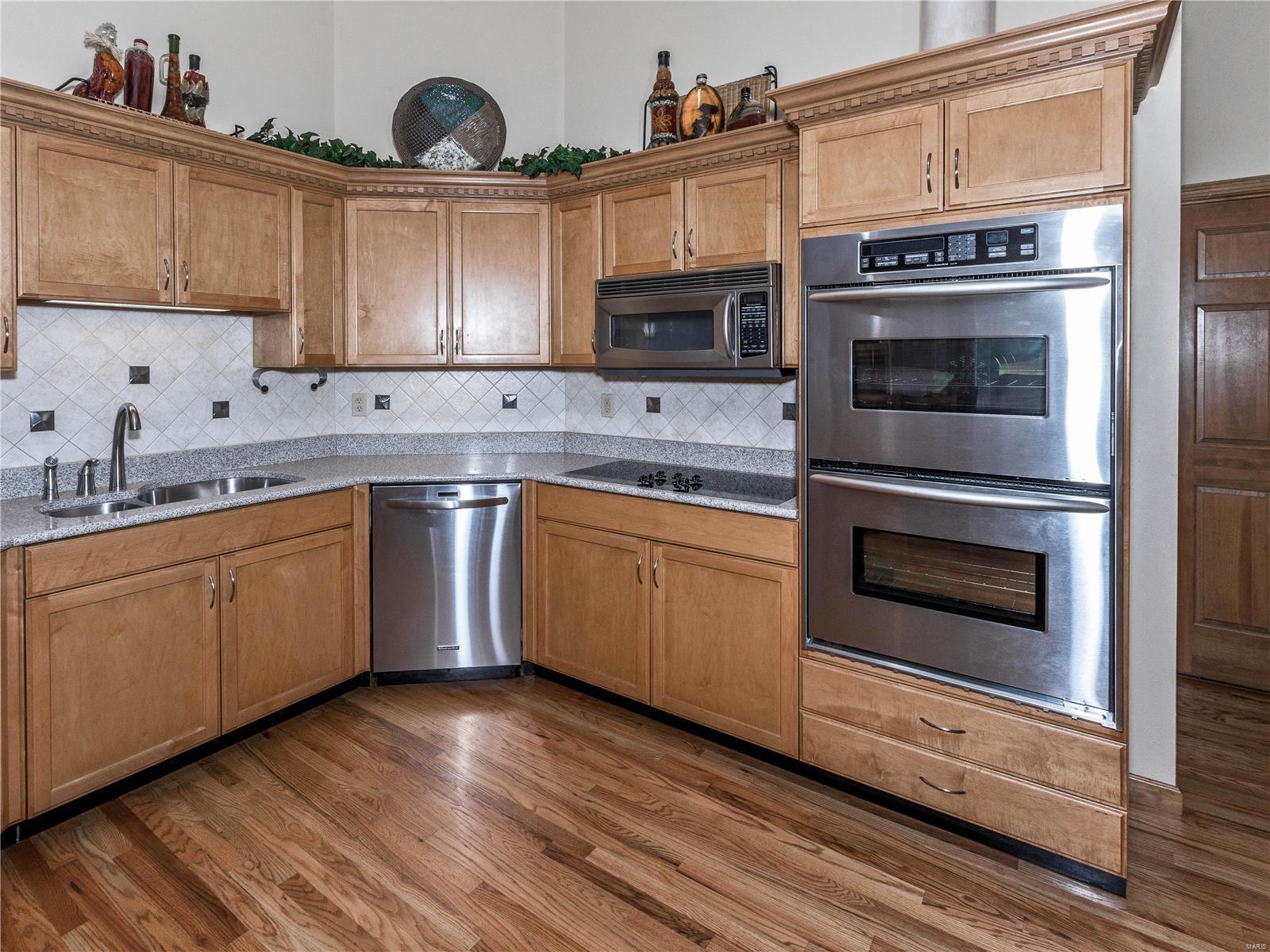 1805 Riviera Lane O'Fallon, IL 62269 - Photo 14 of 66
