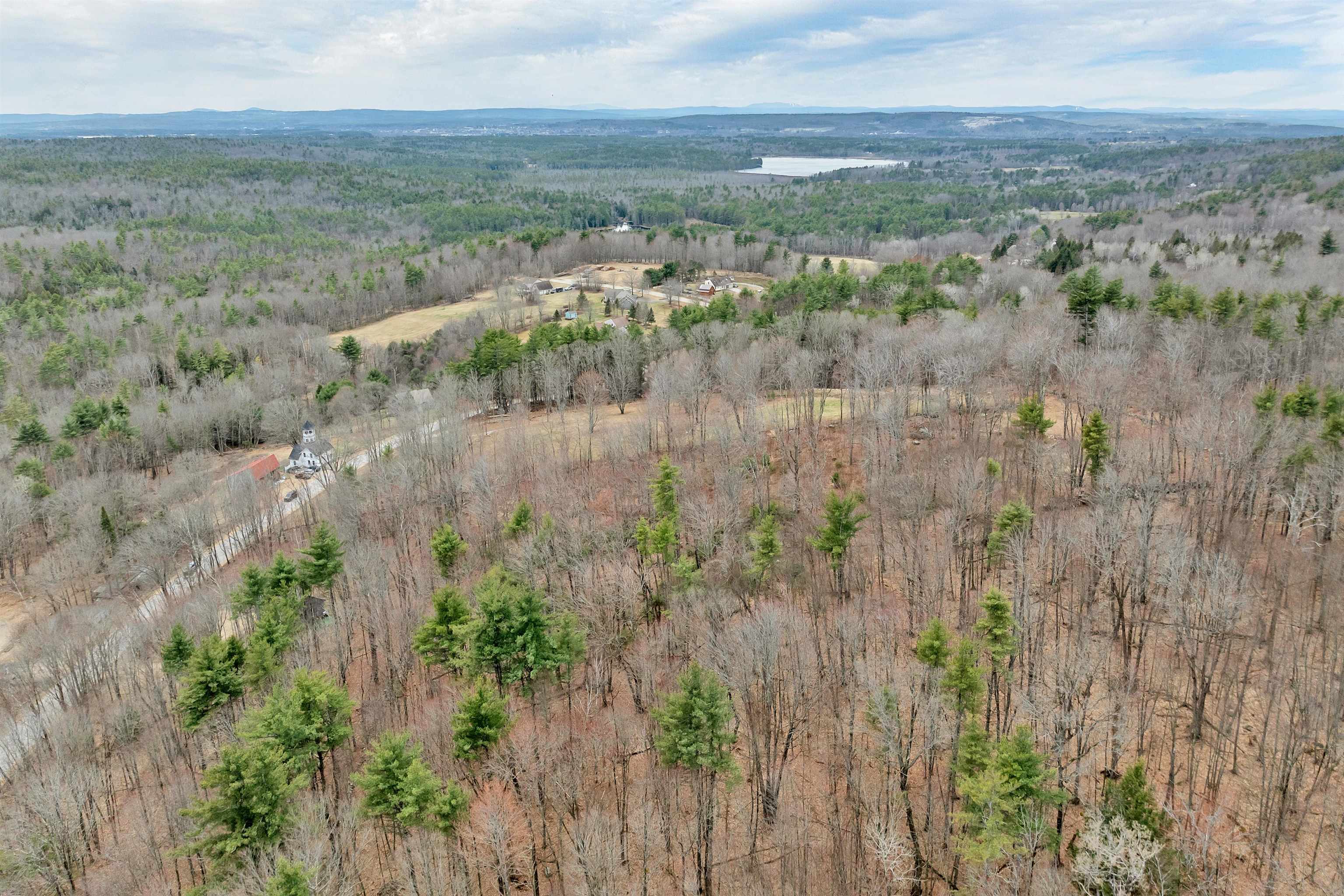 7298 Oak Hill Road Loudon, NH 03307 - Photo 16 of 23