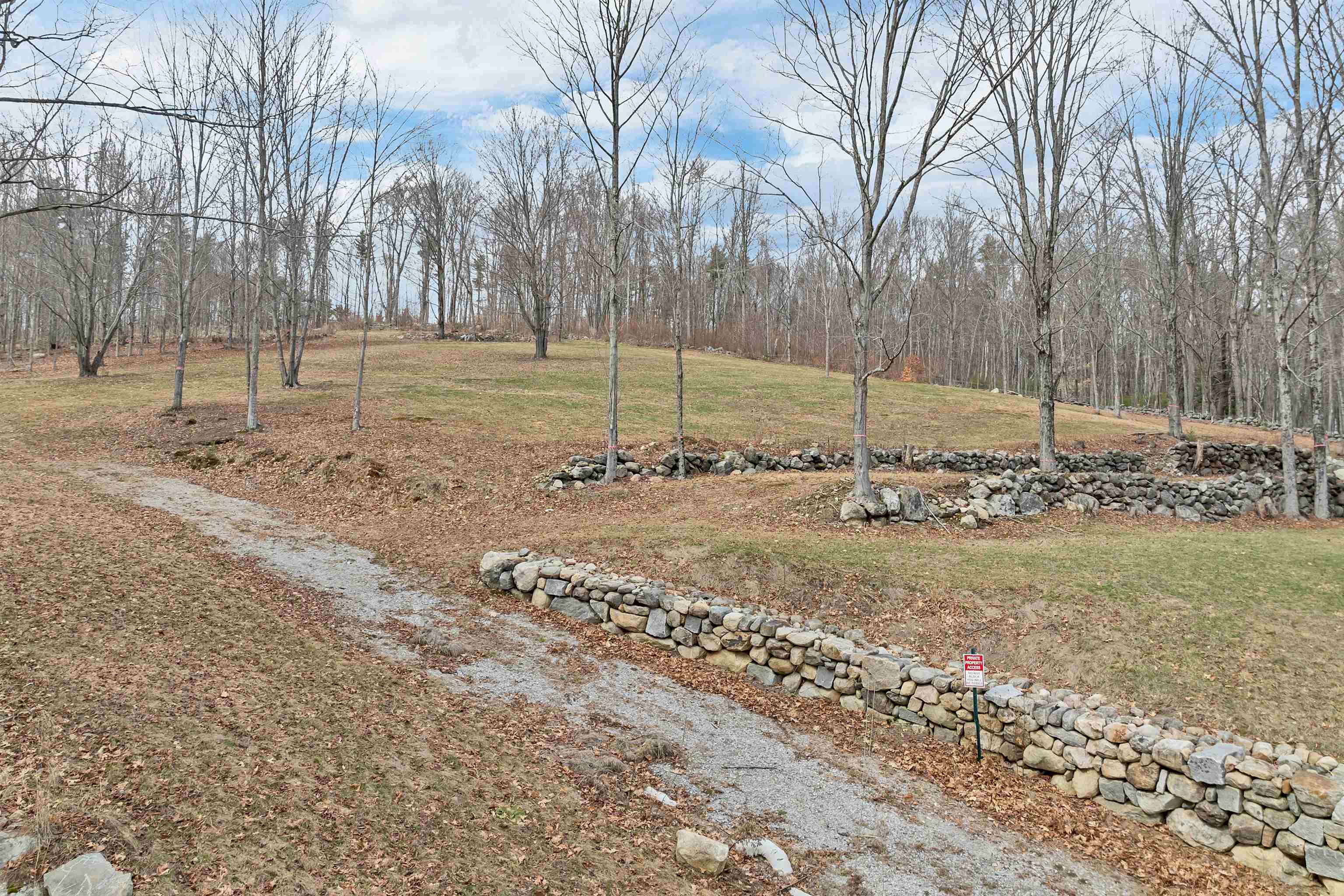 7298 Oak Hill Road Loudon, NH 03307 - Photo 5 of 23