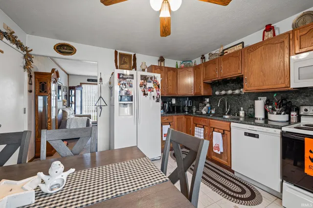 $185,000 | 728 Shakamak Court, Dayton, IN 47941