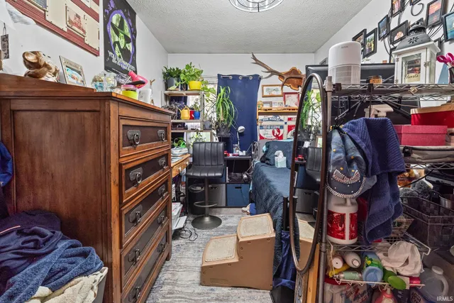 $185,000 | 728 Shakamak Court, Dayton, IN 47941