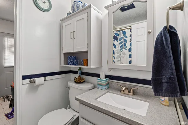 $185,000 | 728 Shakamak Court, Dayton, IN 47941