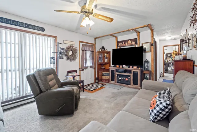 $185,000 | 728 Shakamak Court, Dayton, IN 47941