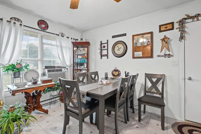 $185,000 | 728 Shakamak Court, Dayton, IN 47941