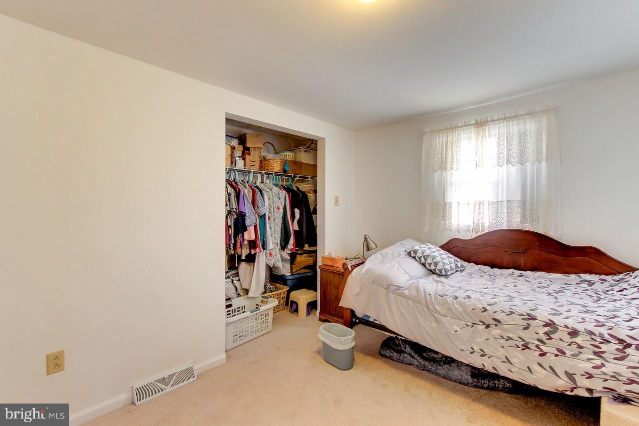 967 Trinity Road York, PA 17408 - Photo 12 of 24 Gallery Image 12