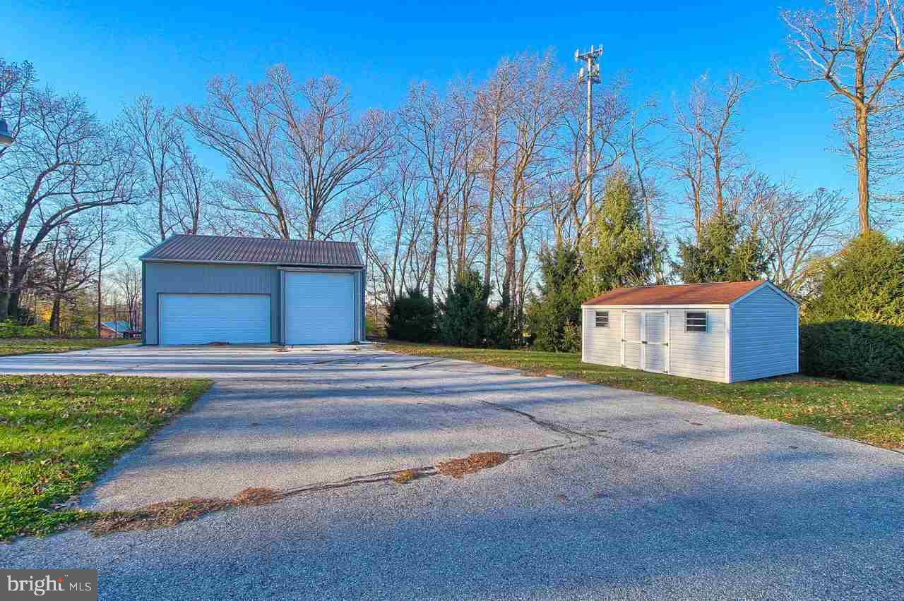 967 Trinity Road York, PA 17408 - Photo 19 of 24 Gallery Image 19