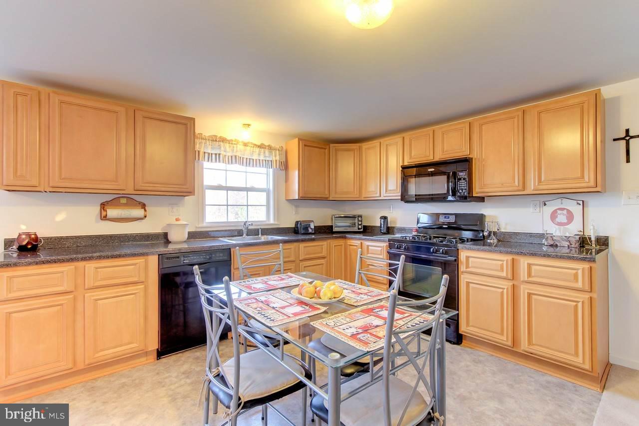 967 Trinity Road York, PA 17408 - Photo 9 of 24 Gallery Image 9