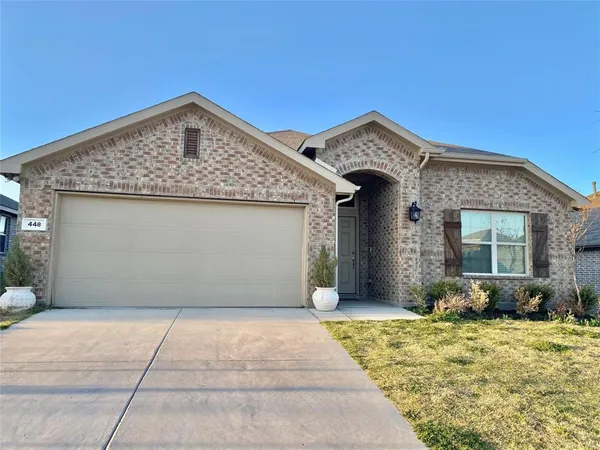 $2,195 | 448 Saguaro Drive, Fort Worth, TX 76052