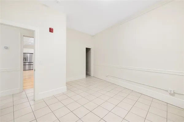 $2,400 | 54 Sutton Street, Unit 3, Providence, RI 02903