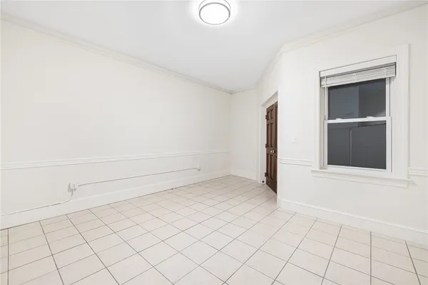 $2,400 | 54 Sutton Street, Unit 3, Providence, RI 02903