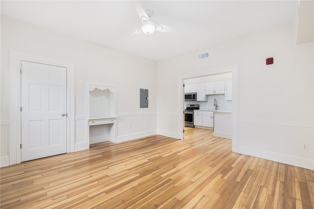 54 Sutton Street, Unit 3 Providence, RI 02903 - Photo 7 of 25