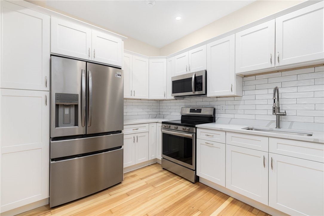 54 Sutton Street, Unit 3 Providence, RI 02903 - Photo 8 of 25