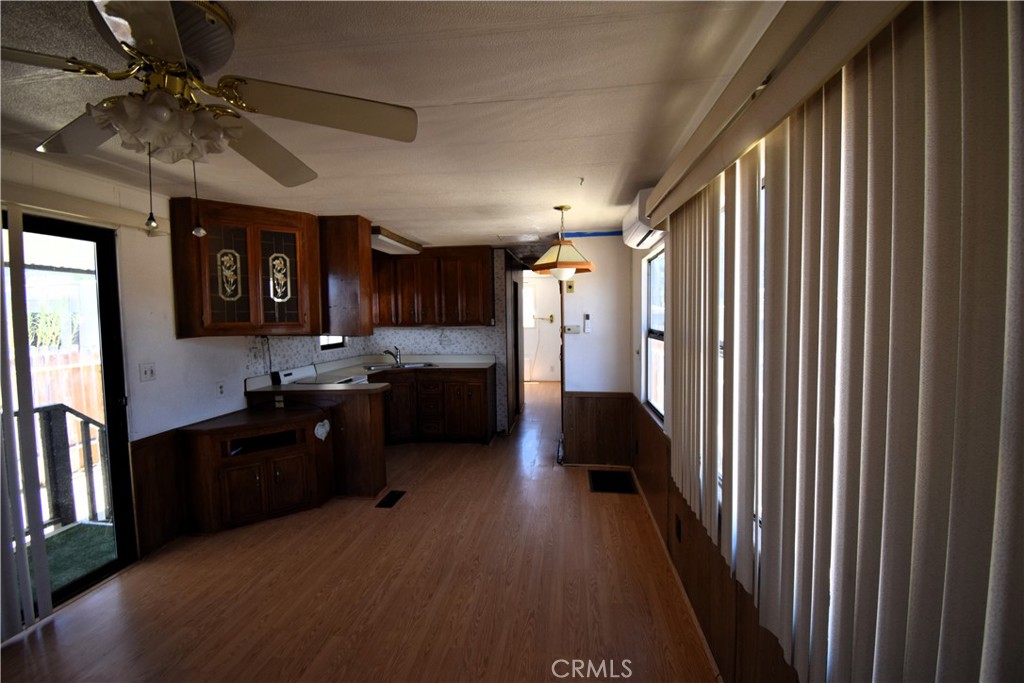 11250 Barstow Road, Unit 18 Lucerne Valley, CA 92356 - Photo 16 of 22