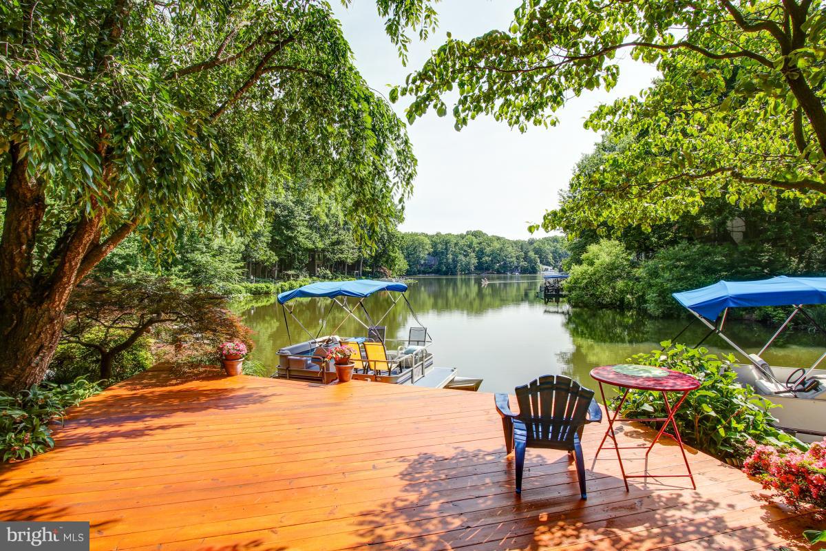 2016 Turtle Pond Drive Reston, VA 20191 - Photo 1 of 30 Welcome to 2016 Turtle Pond Drive!