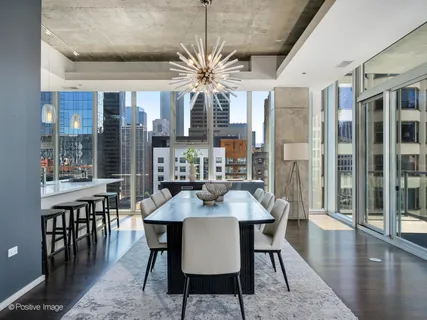 $1,279,000 | 550 North St Clair Street, Unit 2402, Chicago, IL 60611
