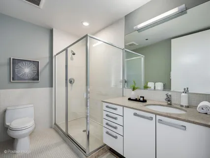 $1,279,000 | 550 North St Clair Street, Unit 2402, Chicago, IL 60611