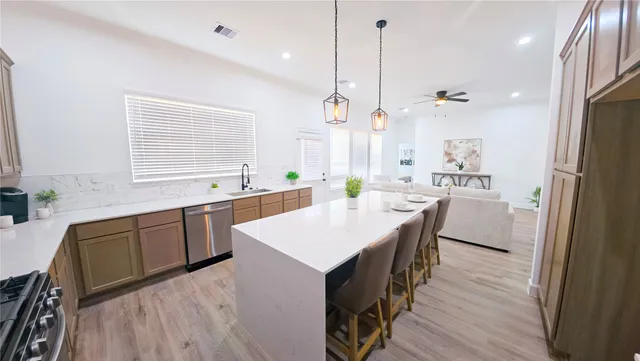 $305,000 | 1738 Lantana Lane, El Campo, TX 77437