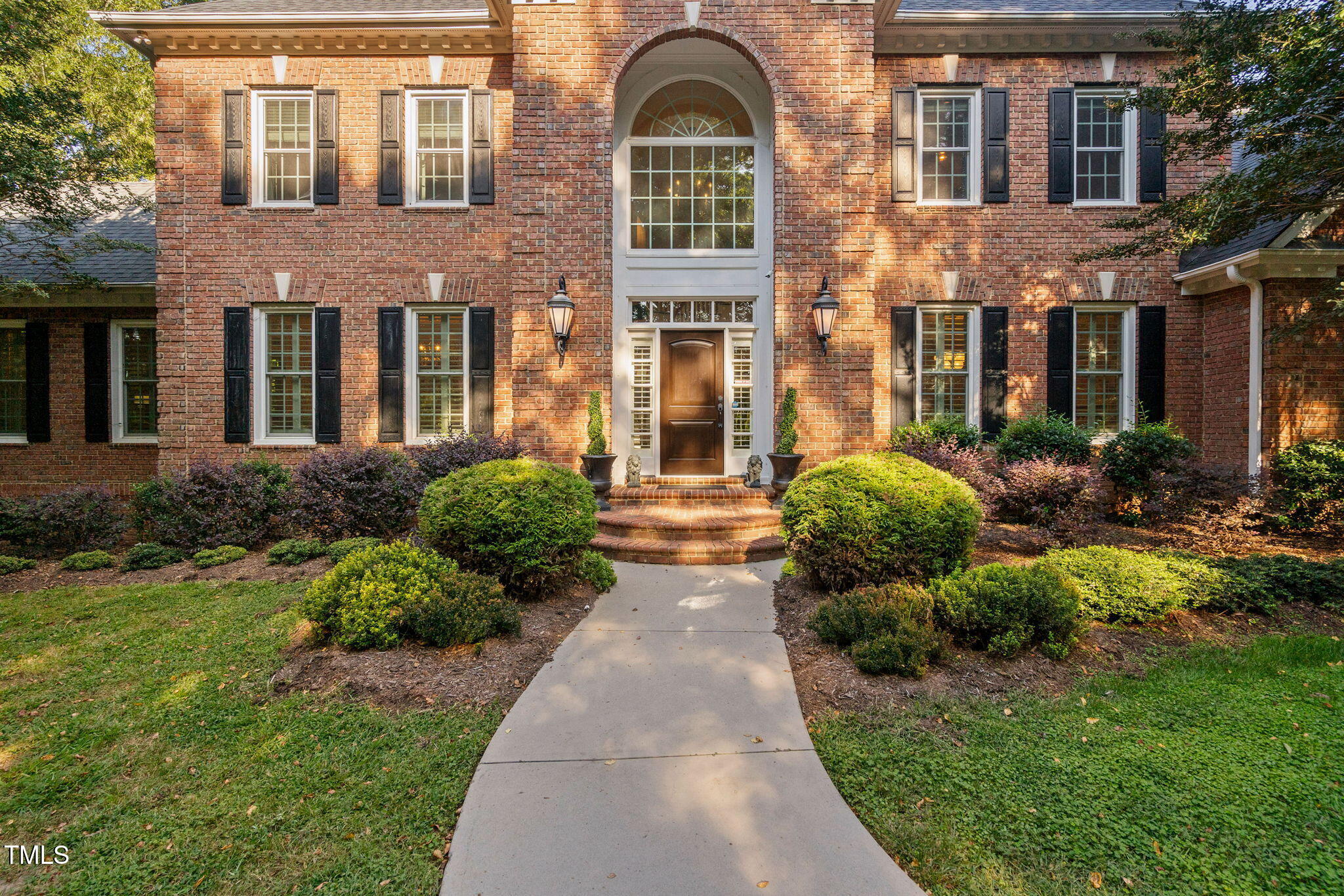 12012 Six Forks Road Raleigh, NC 27614 - Photo 3 of 100 3-web-or-mls-12012-six-forks-rd