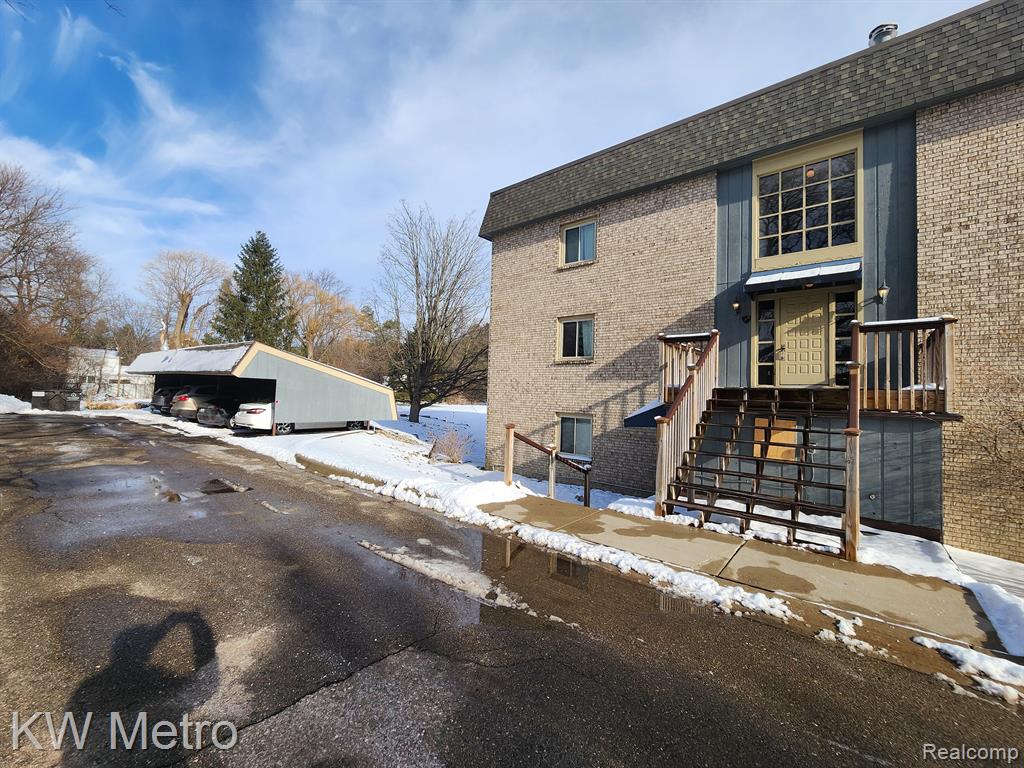 2934 Mt Hope Road, Unit 110 Okemos, MI 48823 - Photo 4 of 46
