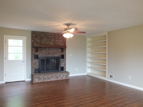 291 Old Burnett Road Inman, SC 29349 - Photo 5 of 24 Living Room