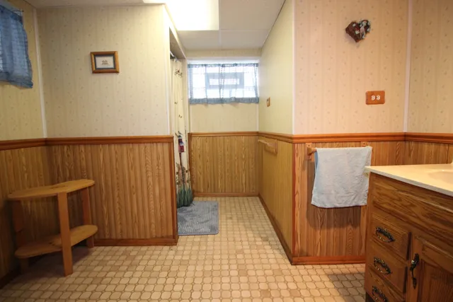 $325,000 | 3332 West 108th Street, Chicago, IL 60655