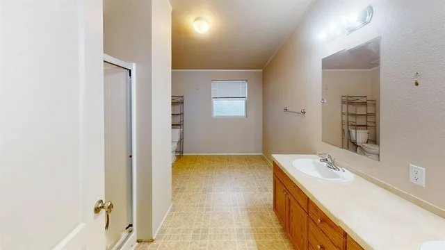 $160,000 | 1301 East Pontotoc Street, Mason, TX 76856