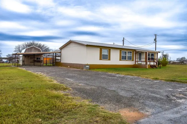 $160,000 | 1301 East Pontotoc Street, Mason, TX 76856