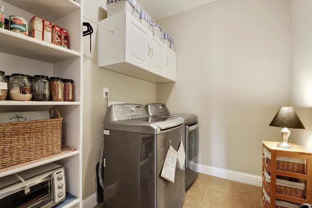 23935 Devonfield Lane Daphne, AL 36526 - Photo 9 of 17 Laundry Room