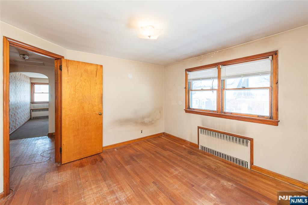 90 Dick Street Clifton, NJ 07013 - Photo 14 of 21