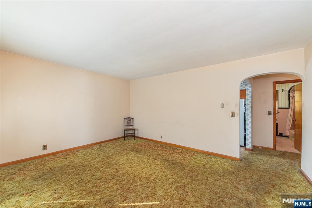 90 Dick Street Clifton, NJ 07013 - Photo 9 of 21