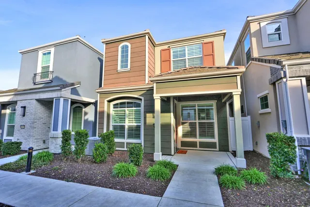 $429,500 | 3280 Hummingbird Court, West Sacramento, CA 95691