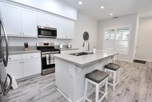 $429,500 | 3280 Hummingbird Court, West Sacramento, CA 95691