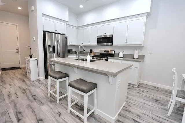 $429,500 | 3280 Hummingbird Court, West Sacramento, CA 95691