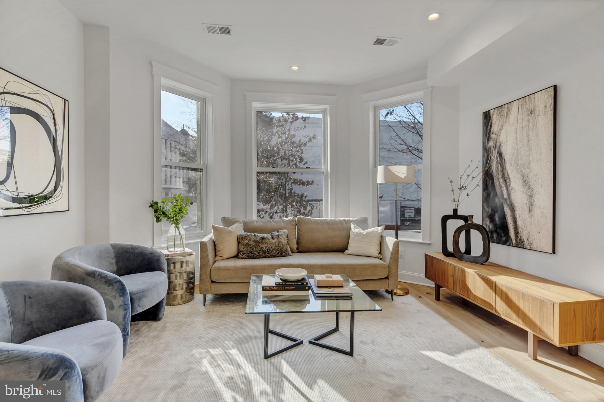 12 3rd Street Southeast, Unit 2 Washington, DC 20003 - Photo 1 of 16 Gallery Image 1