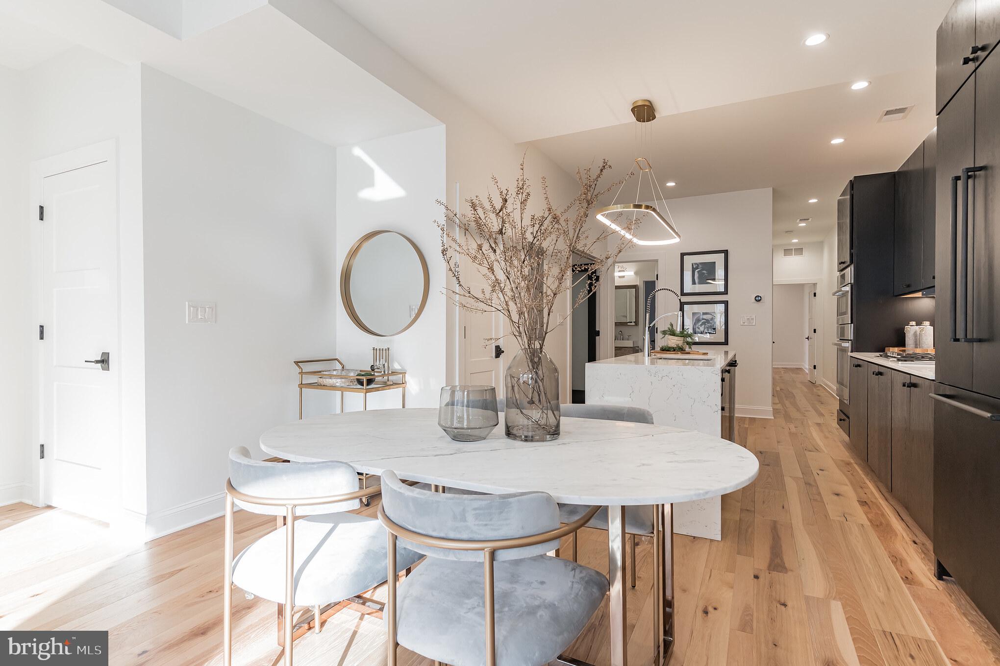 12 3rd Street Southeast, Unit 2 Washington, DC 20003 - Photo 4 of 16 Gallery Image 4