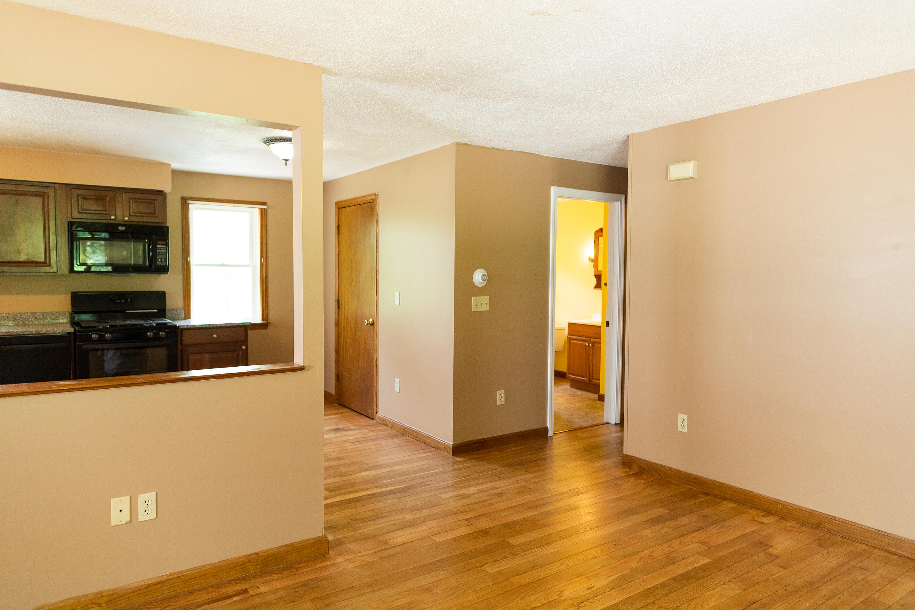 140 West Meadow Road Rockland, ME 04841 - Photo 22 of 54 IMG_9907