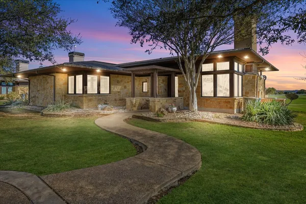 $498,650 | 2001 Kahala Sunset Drive, Spicewood, TX 78669
