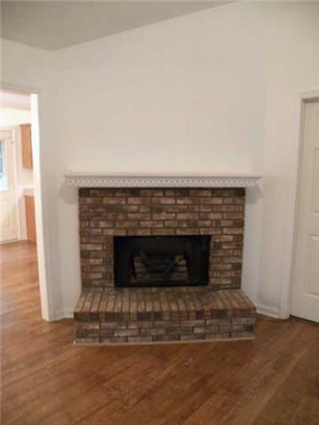 4754 Campbell Road Cross Plains, TN 37049 - Photo 8 of 20 a living room with a fireplace