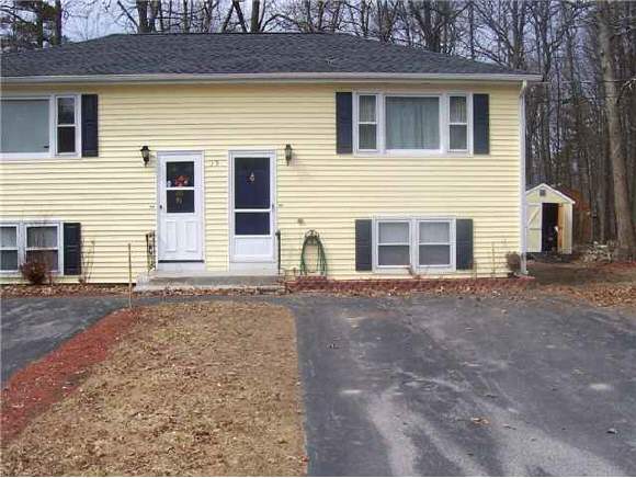 35 R Derryfield Road, Unit R Derry, NH 03038 - Photo 1 of 8